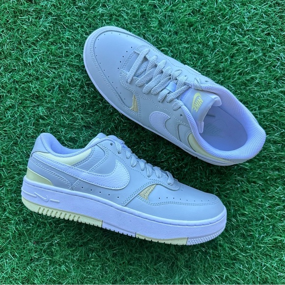 Nike Gamma Force Light Silver / Life Line - Picture 3 of 9